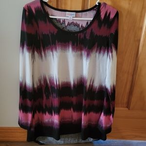 Womans long sleeve Size md.